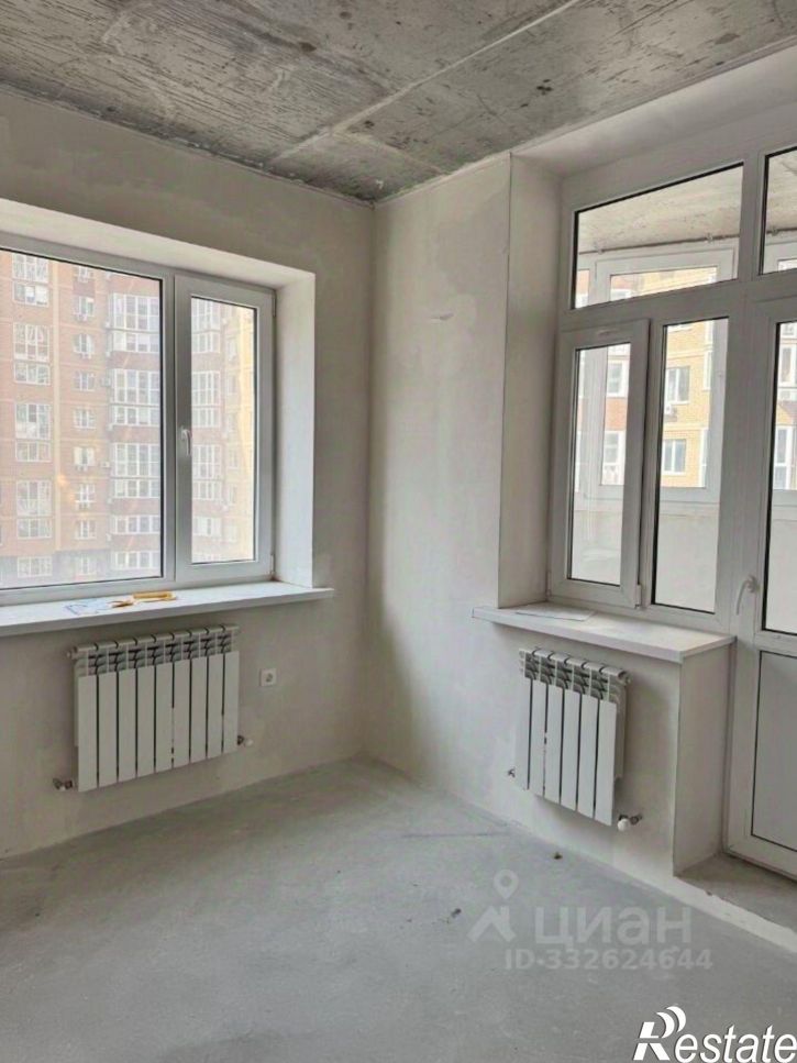 3-комн квартира ул Берберовская, 4,  д. 4