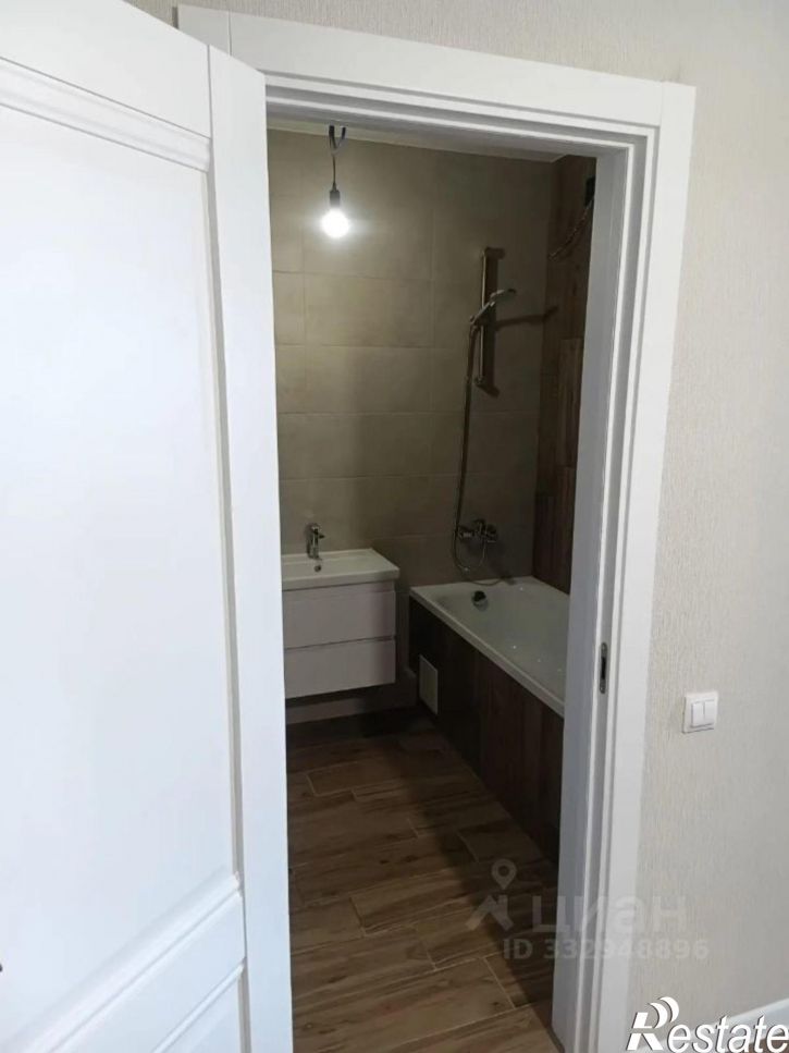 2-комн квартира ул 23-я линия, 58,  д. 58