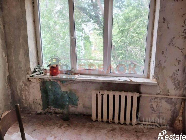 Комната б-р Комарова, 3 3,  д. 3 3,  к. 3