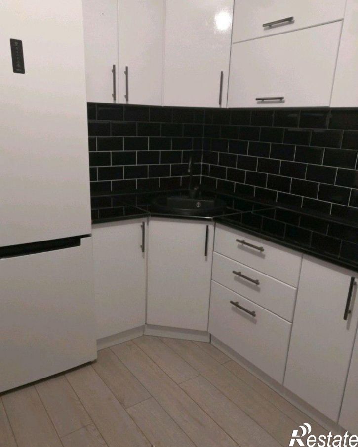 1-комн квартира Дмитрия Петрова ул, 8