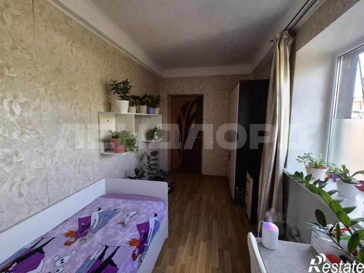 3-комн квартира улица Коммунаров, 33В
