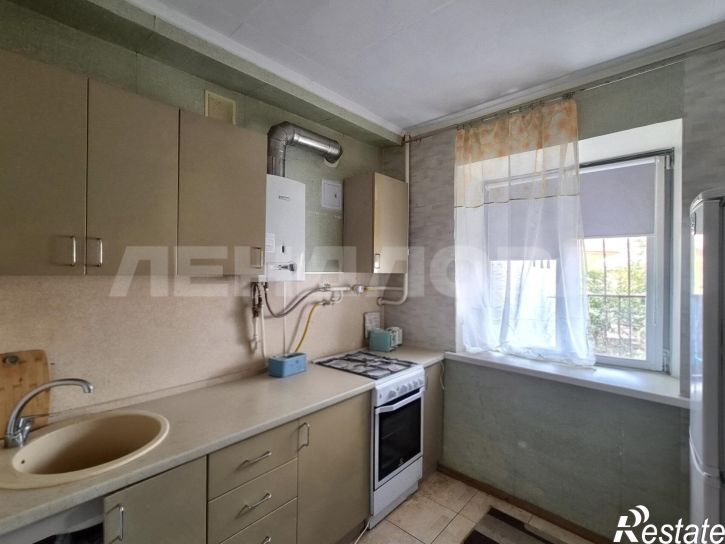3-комн квартира улица Коммунаров, 33В