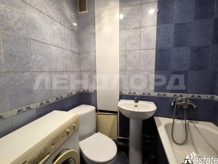 3-комн квартира улица Коммунаров, 33В