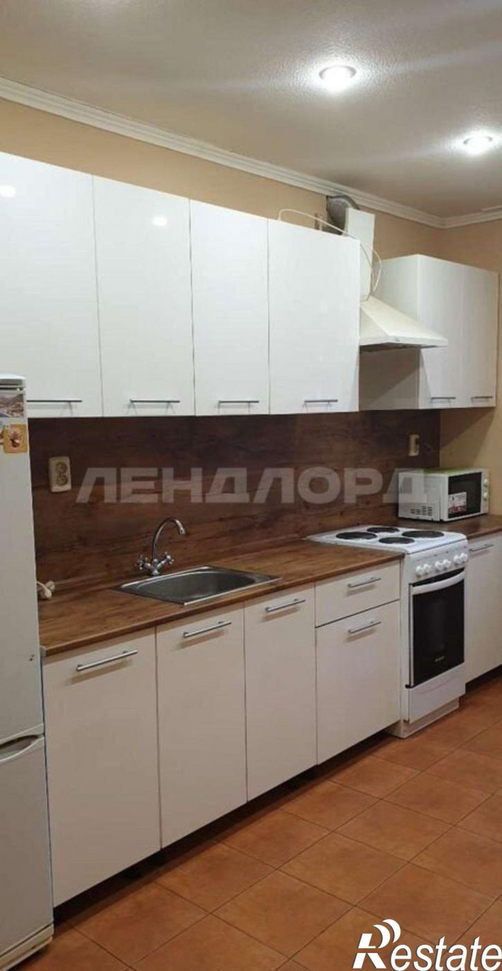 2-комн квартира улица Евдокимова, 35Е