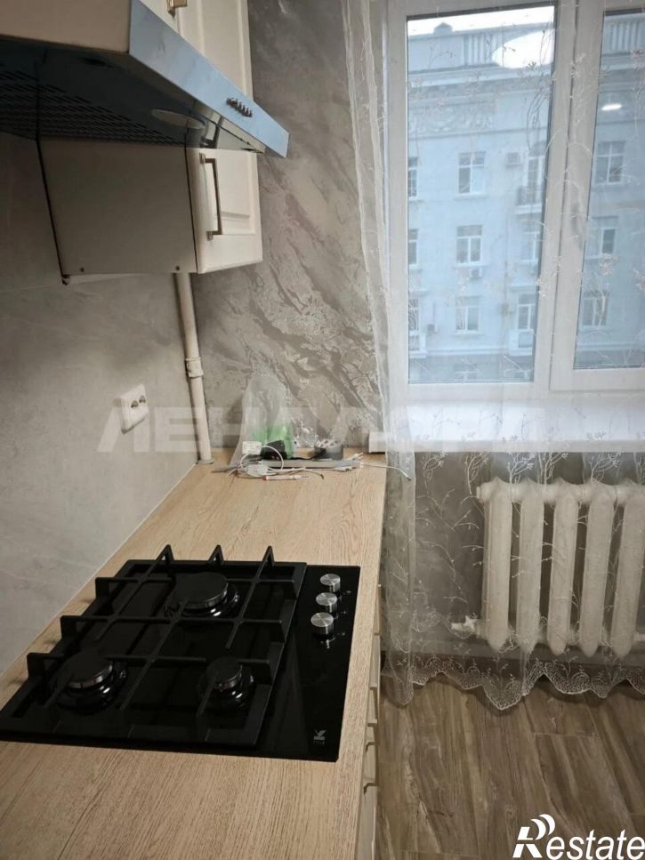 1-комн квартира проспект Соколова, 68/118Вс2