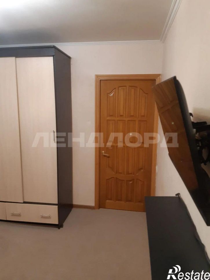 4-комн квартира улица Миронова, 2/1