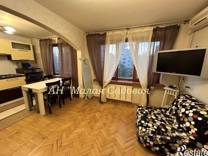 3-комн квартира Крепостной пер, 87,  д. 87