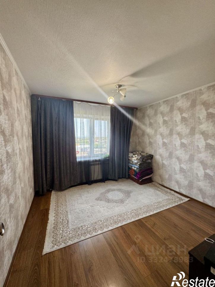 3-комн квартира ул Думенко, 15,  д. 15