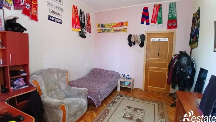 3-комн квартира Вятская ул., 65, к 1