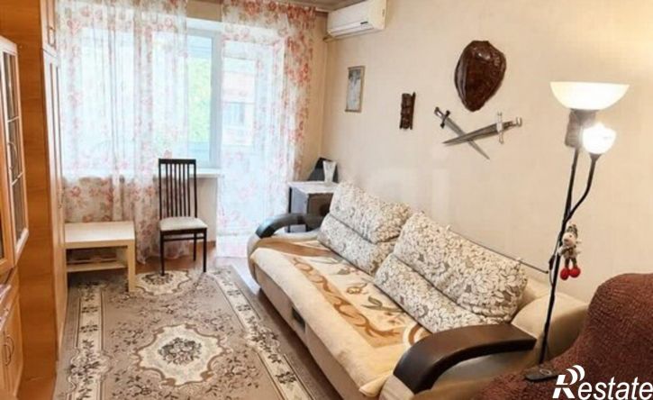 2-комн квартира ул Вятская, 98/105,  д. 98/105