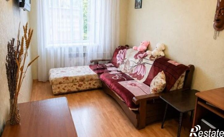 2-комн квартира ул Вятская, 98/105,  д. 98/105