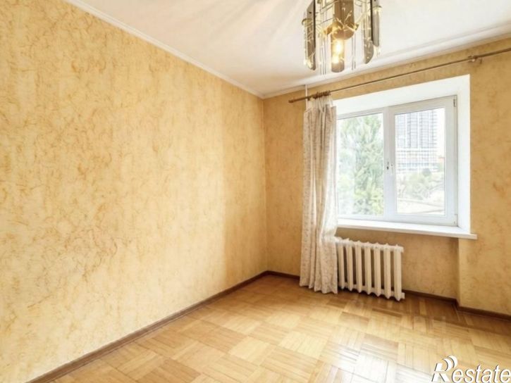3-комн квартира ул Шеболдаева, 54,  д. 54