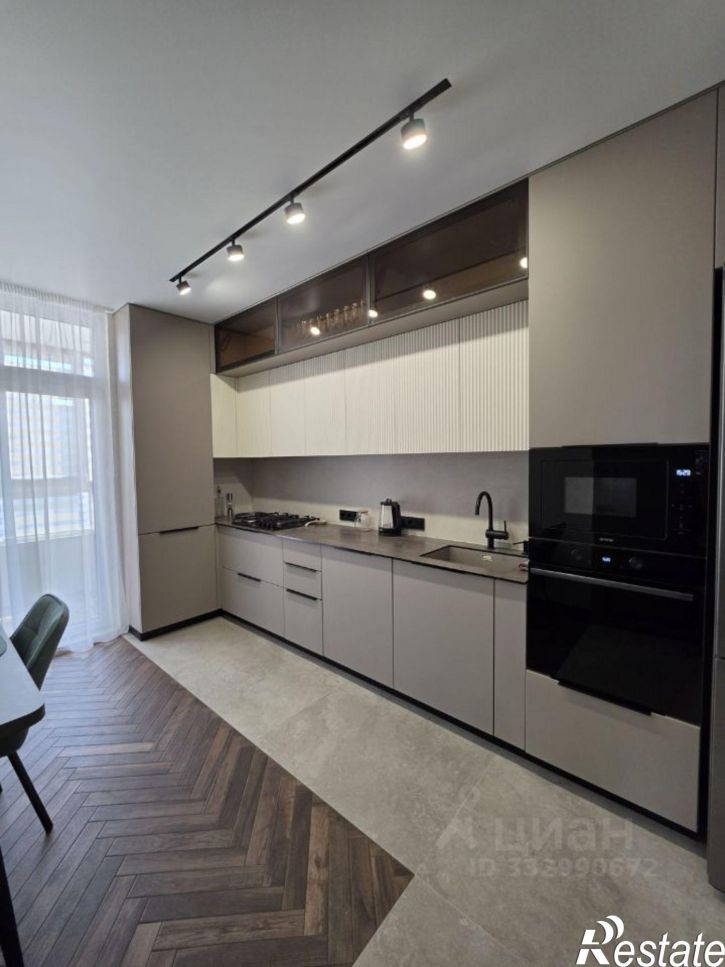3-комн квартира ул Берберовская, 32 1,  д. 32 1,  к. 1
