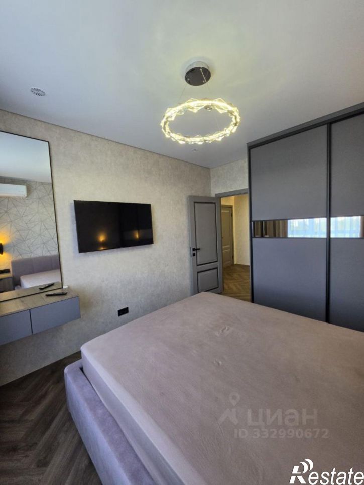 3-комн квартира ул Берберовская, 32 1,  д. 32 1,  к. 1