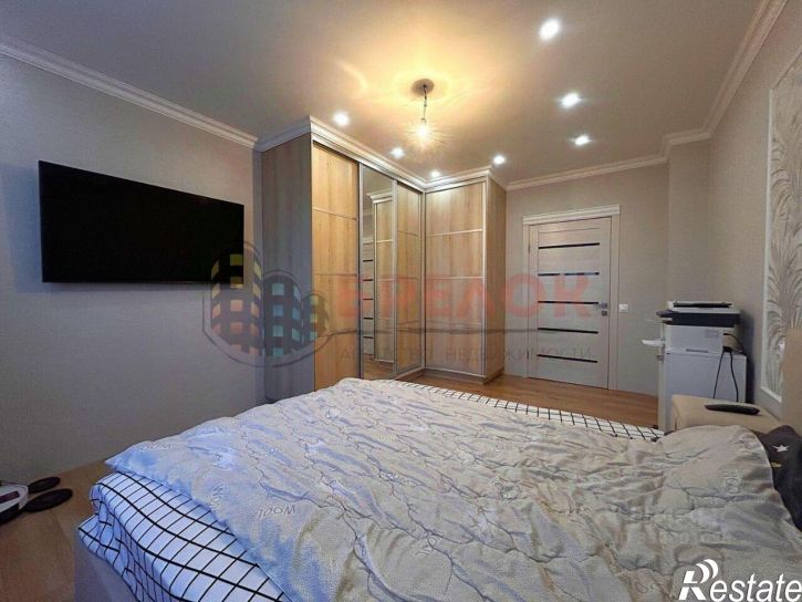 2-комн квартира б-р Комарова, 20В,  д. 20В