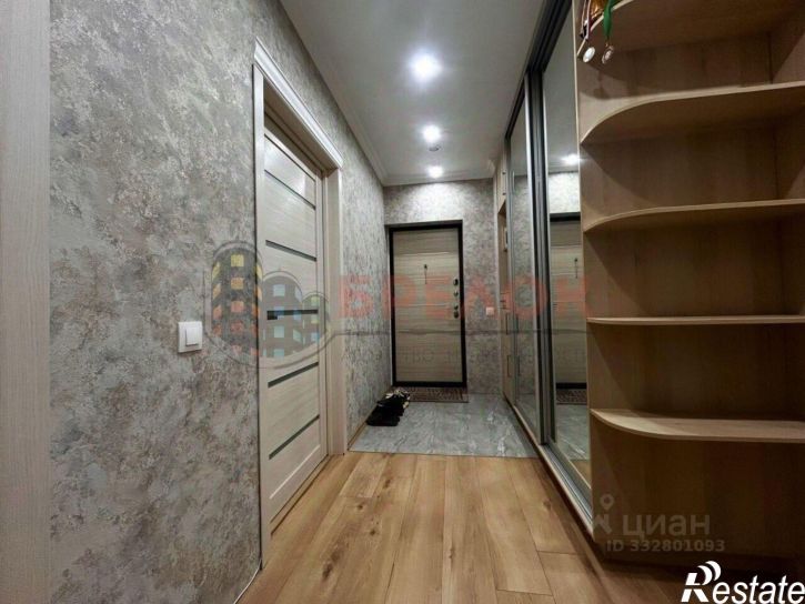 2-комн квартира б-р Комарова, 20В,  д. 20В