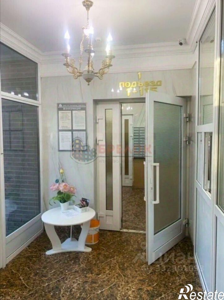 2-комн квартира б-р Комарова, 20В,  д. 20В