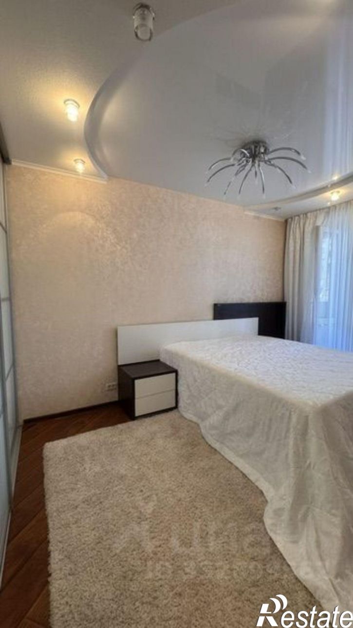 2-комн квартира Кировский пр-кт, 75,  д. 75