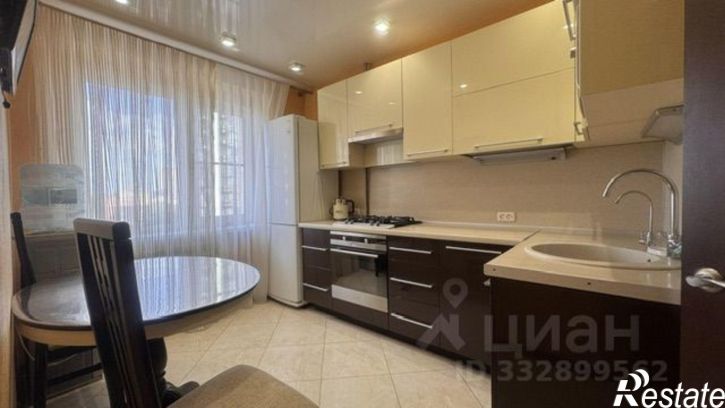 2-комн квартира Кировский пр-кт, 75,  д. 75