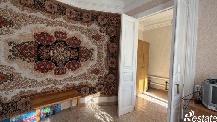 4-комн квартира ул Красных Зорь, 148,  д. 148