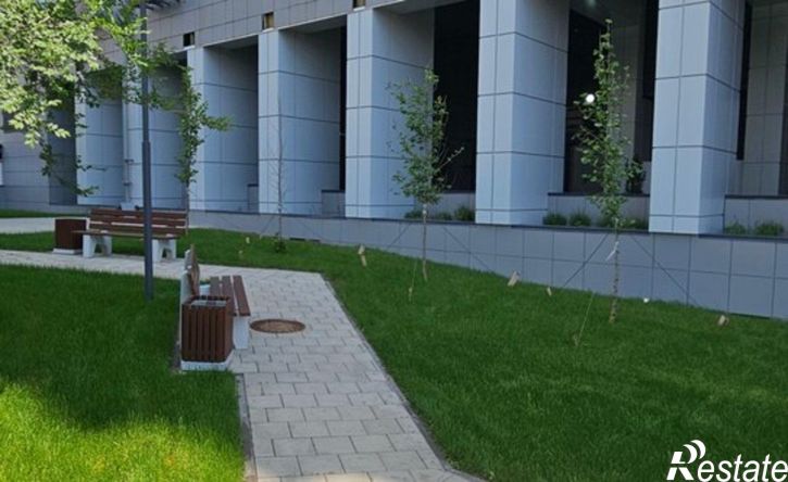 2-комн квартира б-р Комарова, 28,  д. 28