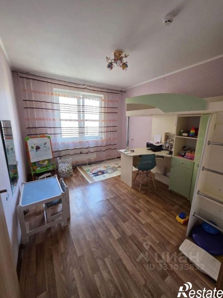 3-комн квартира ул Платона Кляты, 17,  д. 17