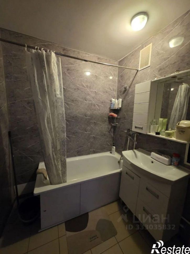 3-комн квартира ул Платона Кляты, 17,  д. 17