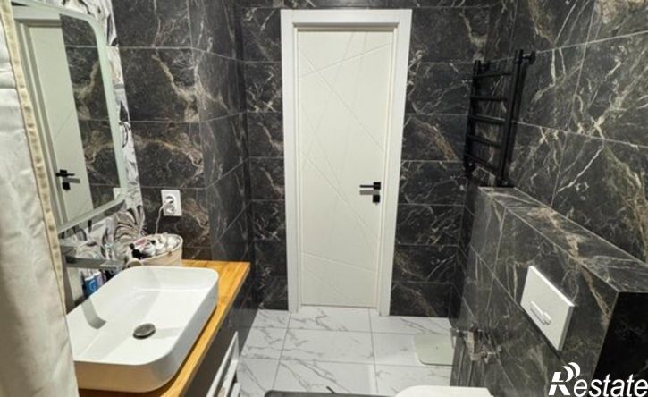 3-комн квартира ул Берберовская, 6 1,  д. 6 1,  к. 1