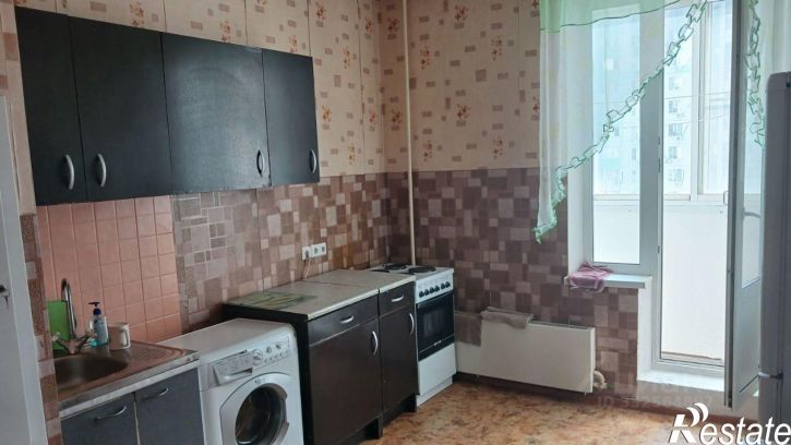 2-комн квартира ул Жданова, 3,  д. 3