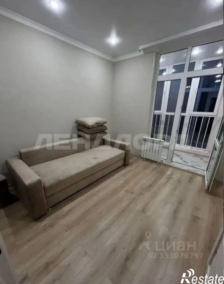 1-комн квартира ул Бориса Слюсаря, 2,  д. 2