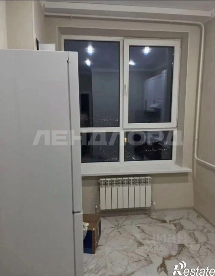 1-комн квартира ул Бориса Слюсаря, 2,  д. 2