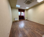 офис 18 кв м, этаж 4/4 ул 16-я линия, 15