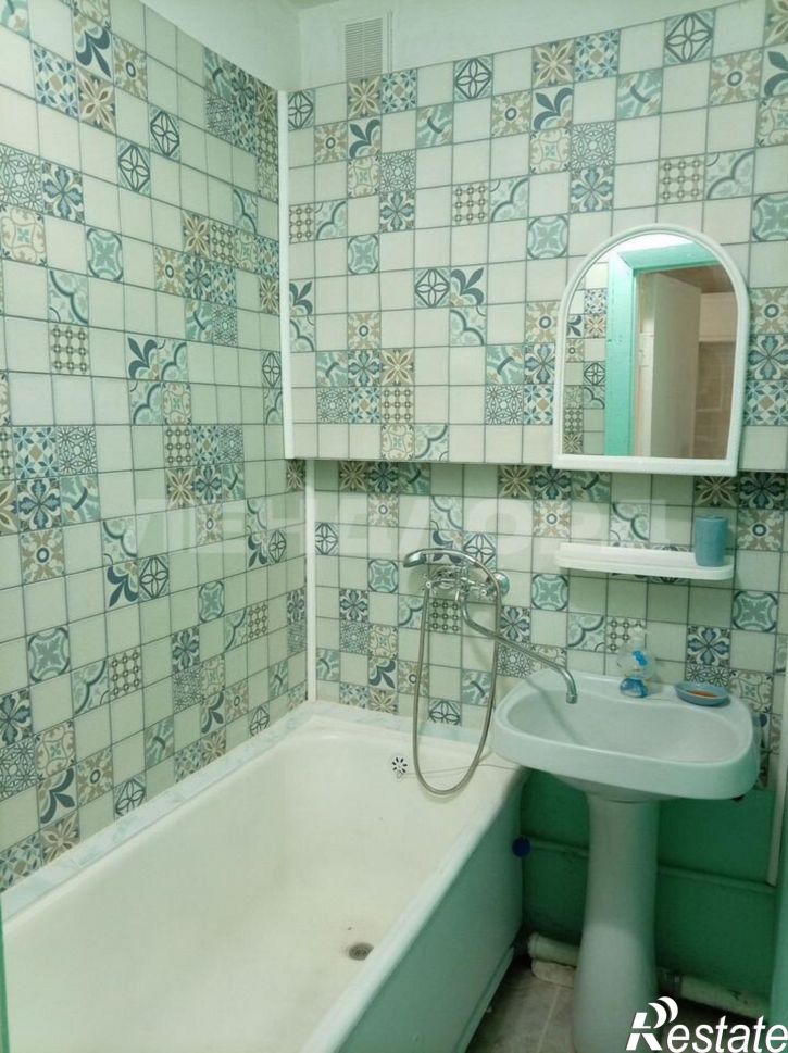 2-комн квартира улица Козлова, 65А