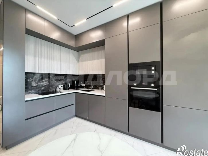 3-комн квартира улица 8 Марта, 7