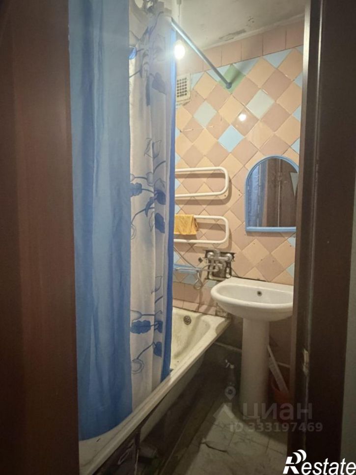 3-комн квартира ул Кременчугская, 5,  д. 5