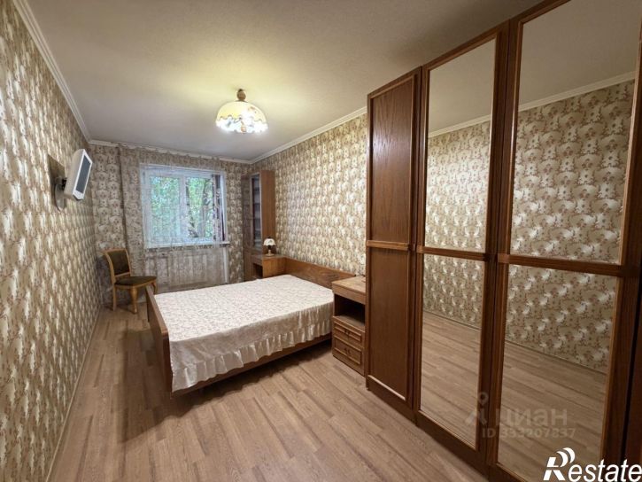 3-комн квартира ул Закруткина, 52/10,  д. 52/10