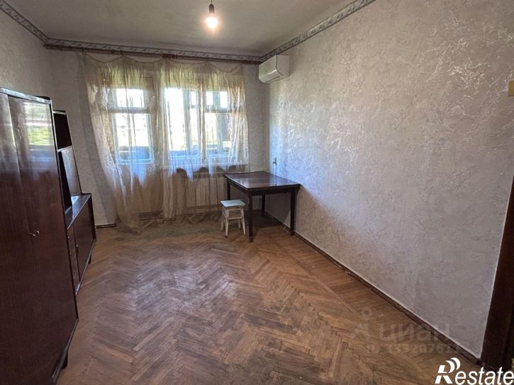 2-комн квартира ул Батуринская, 2-8,  д. 2-8