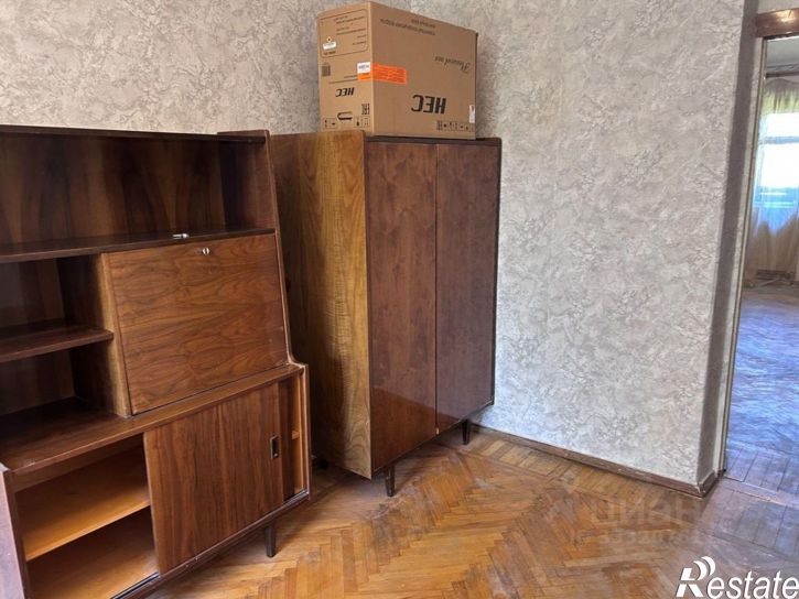 2-комн квартира ул Батуринская, 2-8,  д. 2-8