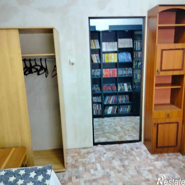 2-комн квартира ул Красных Зорь, 63,  д. 63
