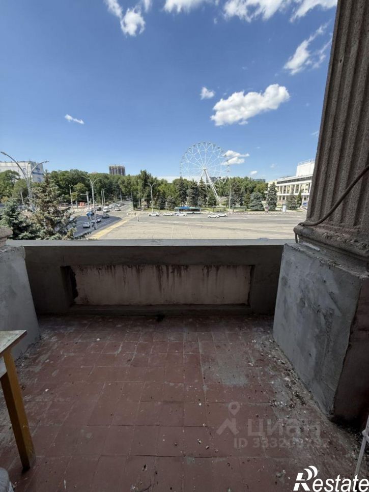 Комната Театральная пл, 2,  д. 2