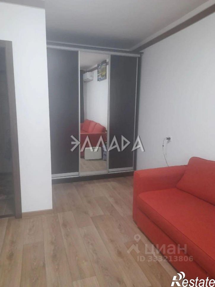 1-комн квартира ул Думенко, 15б,  д. 15б