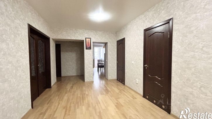 3-комн квартира ул Жмайлова, 4/11,  д. 4/11