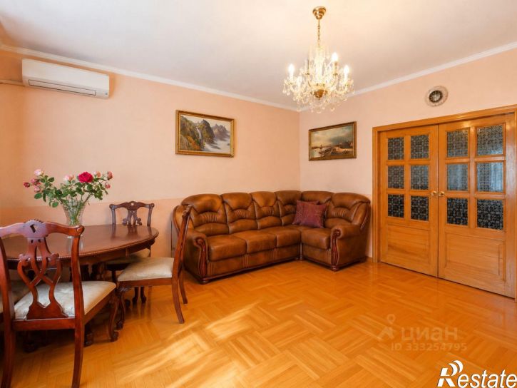 4-комн квартира ул Юфимцева, 6/1,  д. 6/1