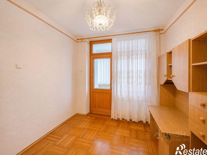 4-комн квартира ул Юфимцева, 6/1,  д. 6/1