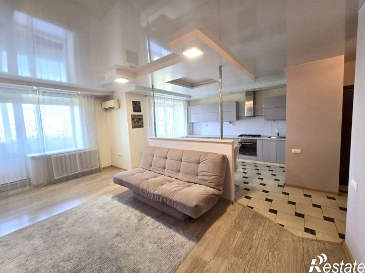 3-комн квартира ул Евдокимова, 37г,  д. 37г