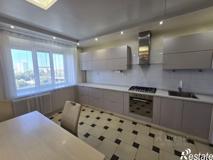 3-комн квартира ул Евдокимова, 37г,  д. 37г