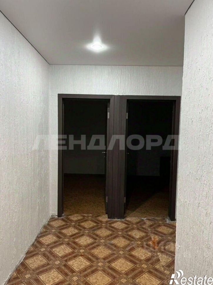 2-комн квартира пр-кт 40-летия Победы, 81/3,  д. 81/3