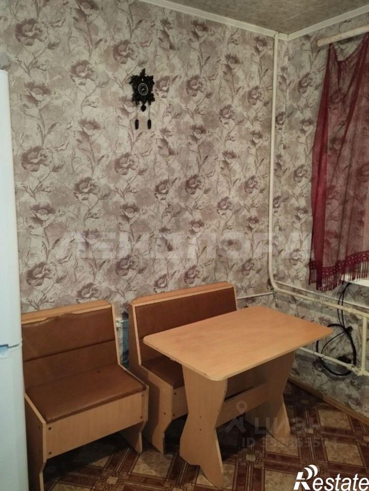 2-комн квартира пр-кт 40-летия Победы, 81/3,  д. 81/3