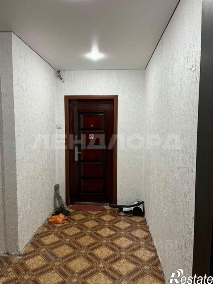 2-комн квартира пр-кт 40-летия Победы, 81/3,  д. 81/3