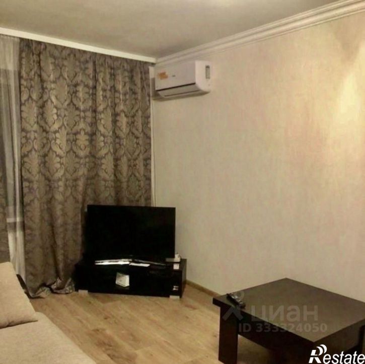 1-комн квартира ул Быковского, 1,  д. 1